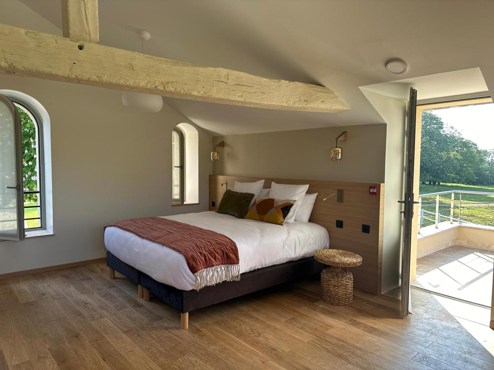 Domaine De L'ecorcerie Hotel